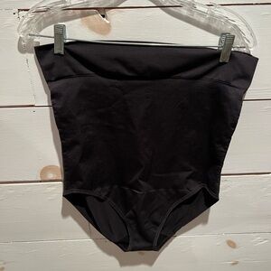 Cacique The Slimmer Ultra High-Waisted Brief, size 26/28 black, nwot, see photos